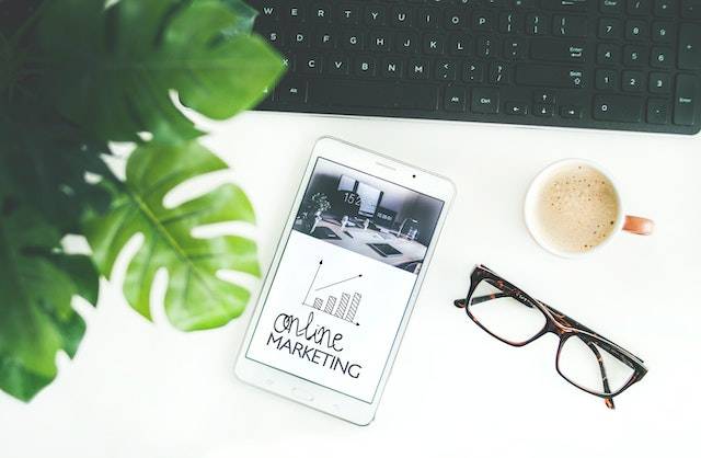 Parrainage marketing : un outil précieux pour élargir la clientèle